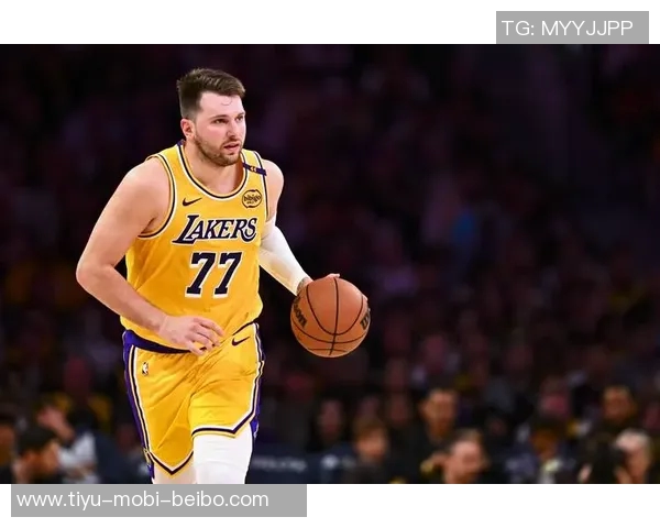 湖人新赛季四场比赛均有球员得分40东契奇和里夫斯表现惊艳 湖人新赛季四场比赛均有球员得分40东契奇和里夫斯表现惊艳