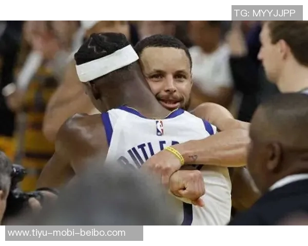 库里称赞巴特勒关键三分球是团队篮球的胜利体现 库里称赞巴特勒关键三分球是团队篮球的胜利体现