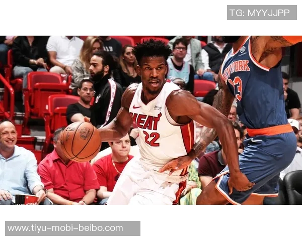 波蒂斯半场表现抢眼三分球命中率高达100贡献11分与3个篮板